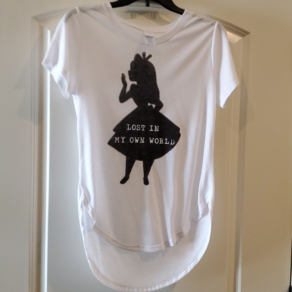 Alice in Wonderland tee